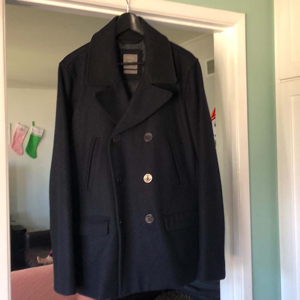 **SOLD** Gap Navy Peacoat- Excellent Condition